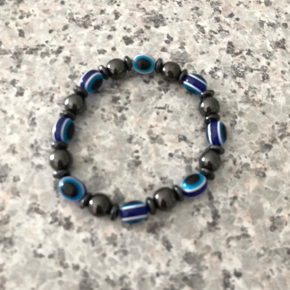 one magnetic evil eye bracelet NEW - Picture 3 of 5